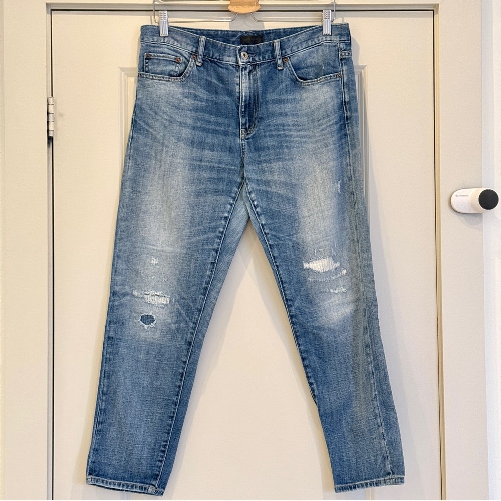 Uniqlo Slim Boyfriend Fit Tapered Jeans - Mid Rise, Size 28, Great Condition